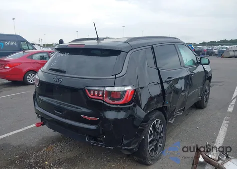 2019 Jeep Compass Trailhawk 4X4 из США, поврежденный, VIN 3C4NJDDB9KT799420